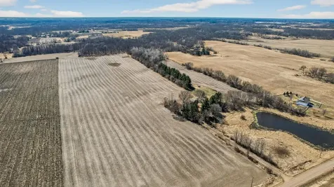 2270 397th Avenue NE Stanchfield MN 55080