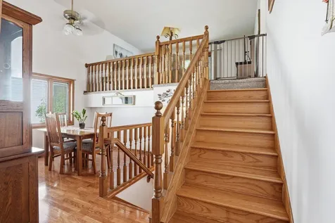 7230 38th Street N Oakdale MN 55128