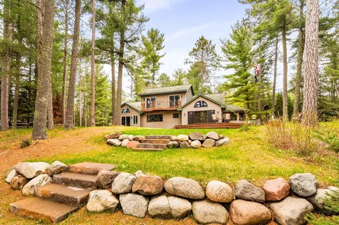 4512 Boulder Dam Road Duluth MN 55803