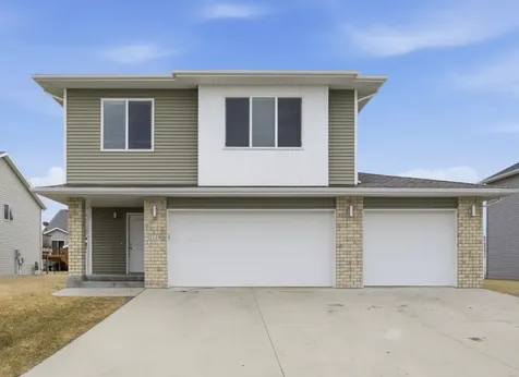 1119 29th Avenue W West Fargo ND 58078
