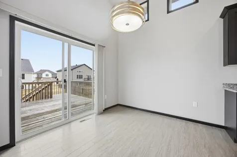 1119 29th Avenue W West Fargo ND 58078