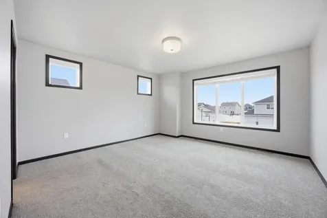 1119 29th Avenue W West Fargo ND 58078