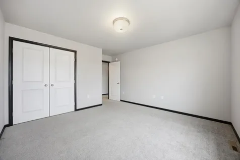 1119 29th Avenue W West Fargo ND 58078