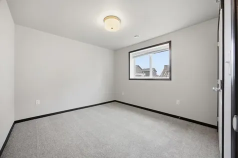 1119 29th Avenue W West Fargo ND 58078