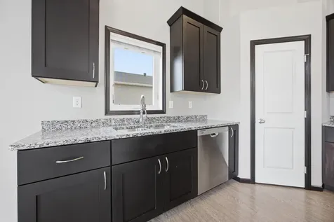 1119 29th Avenue W West Fargo ND 58078