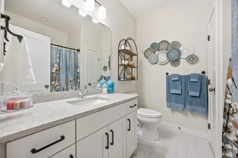 818 Rania Way W West Fargo ND 58078