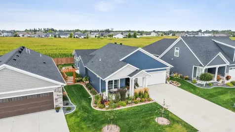 818 Rania Way W West Fargo ND 58078