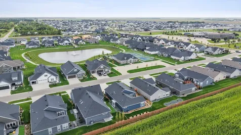 818 Rania Way W West Fargo ND 58078