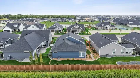 818 Rania Way W West Fargo ND 58078