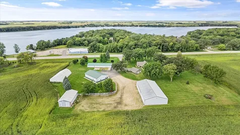 11462 Highway 15 Brownton MN 55312