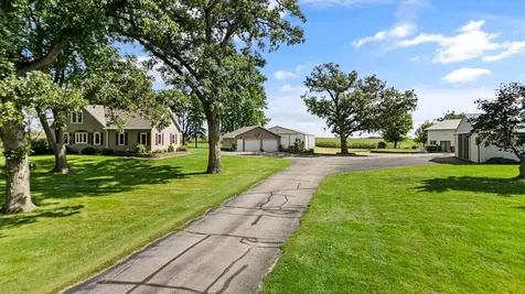 11462 Highway 15 Brownton MN 55312