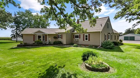 11462 Highway 15 Brownton MN 55312