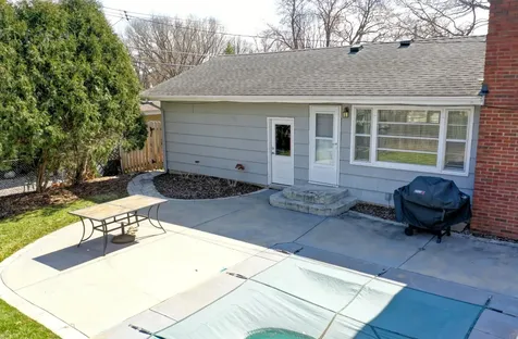 725 Pontiac Place Mendota Heights MN 55120