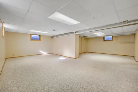 725 Pontiac Place Mendota Heights MN 55120