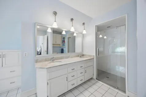 6565 Cherokee Trail W Eden Prairie MN 55344