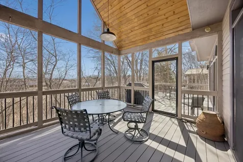 6565 Cherokee Trail W Eden Prairie MN 55344