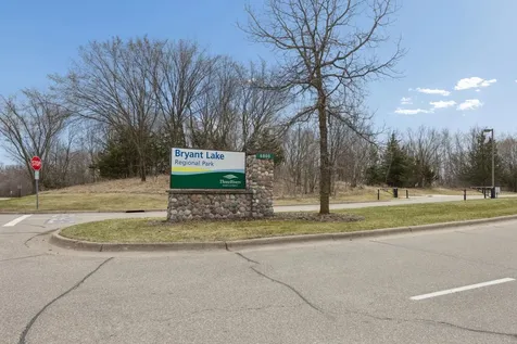 6565 Cherokee Trail W Eden Prairie MN 55344