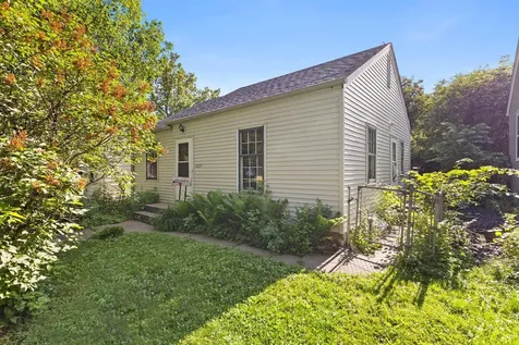 3227 Fillmore Street NE Minneapolis MN 55418
