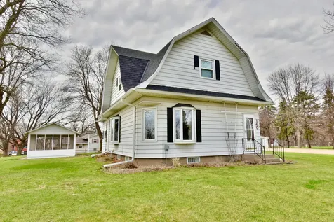 140 1st Avenue N Brownton MN 55312