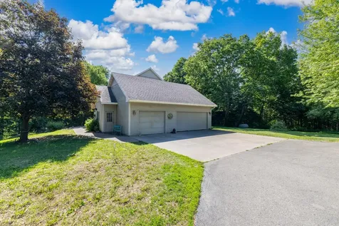 25507 208th Lane Belle Plaine MN 56011