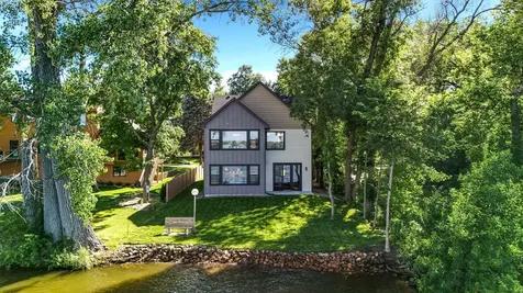 2006 Shorewood Lane Mound MN 55364