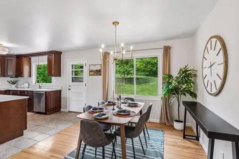 88 Battle Creek Place Saint Paul MN 55119
