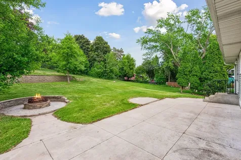 88 Battle Creek Place Saint Paul MN 55119
