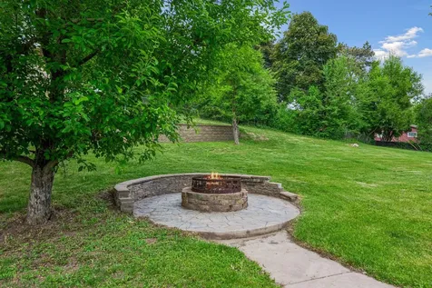 88 Battle Creek Place Saint Paul MN 55119