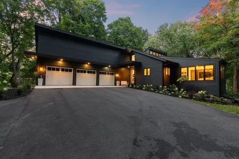 3 Crescent Street Minnetonka Beach MN 55391