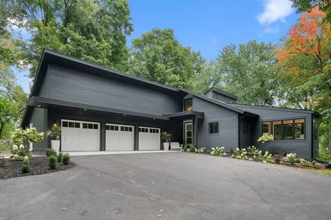 3 Crescent Street Minnetonka Beach MN 55391
