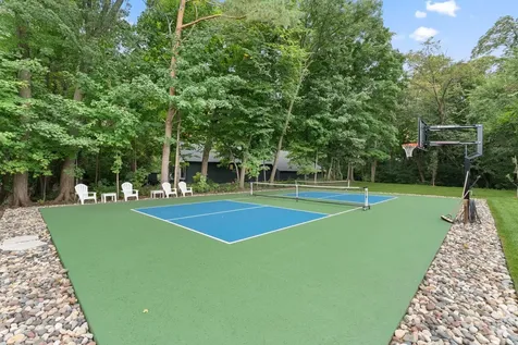 3 Crescent Street Minnetonka Beach MN 55391