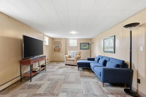 404 2nd Avenue NE Hillsboro ND 58045