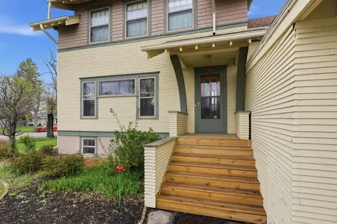 404 2nd Avenue NE Hillsboro ND 58045