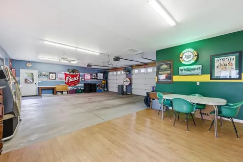 404 2nd Avenue NE Hillsboro ND 58045