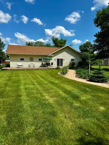 404 2nd Avenue NE Hillsboro ND 58045