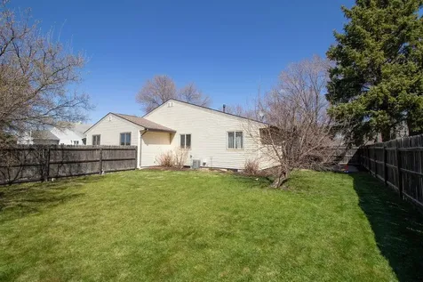 217 12th Avenue E West Fargo ND 58078