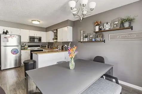 217 12th Avenue E West Fargo ND 58078