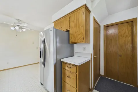1802 Malvern Street Roseville MN 55113
