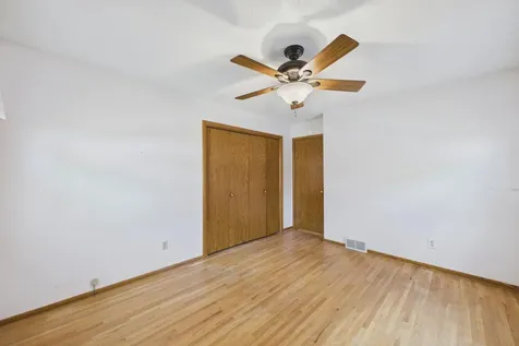 1802 Malvern Street Roseville MN 55113