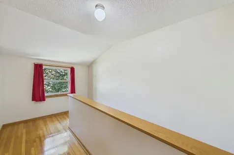 1802 Malvern Street Roseville MN 55113