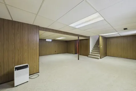 1802 Malvern Street Roseville MN 55113
