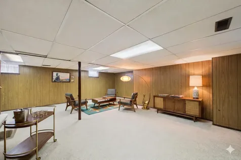 1802 Malvern Street Roseville MN 55113