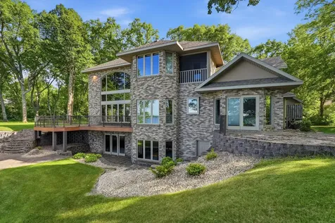 1703 S Le Homme Dieu Drive NE Alexandria MN 56308
