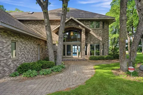 1703 S Le Homme Dieu Drive NE Alexandria MN 56308