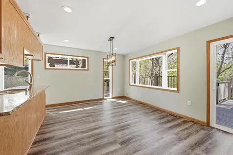 71 B Street Saint Paul MN 55106