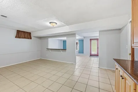 71 B Street Saint Paul MN 55106