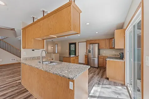 71 B Street Saint Paul MN 55106