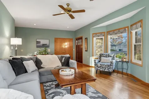 2319 Iverson Court Lino Lakes MN 55038