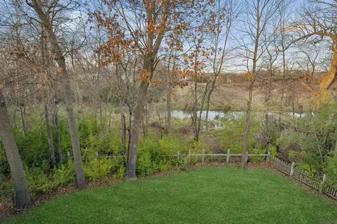 2319 Iverson Court Lino Lakes MN 55038