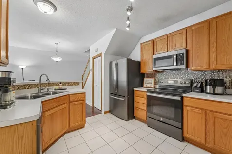 3605 Lawndale Lane N Plymouth MN 55446